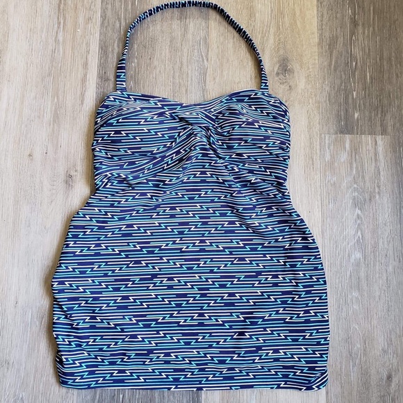 Beach Bump by Motherhood Maternity Other - Beach Bump swim top